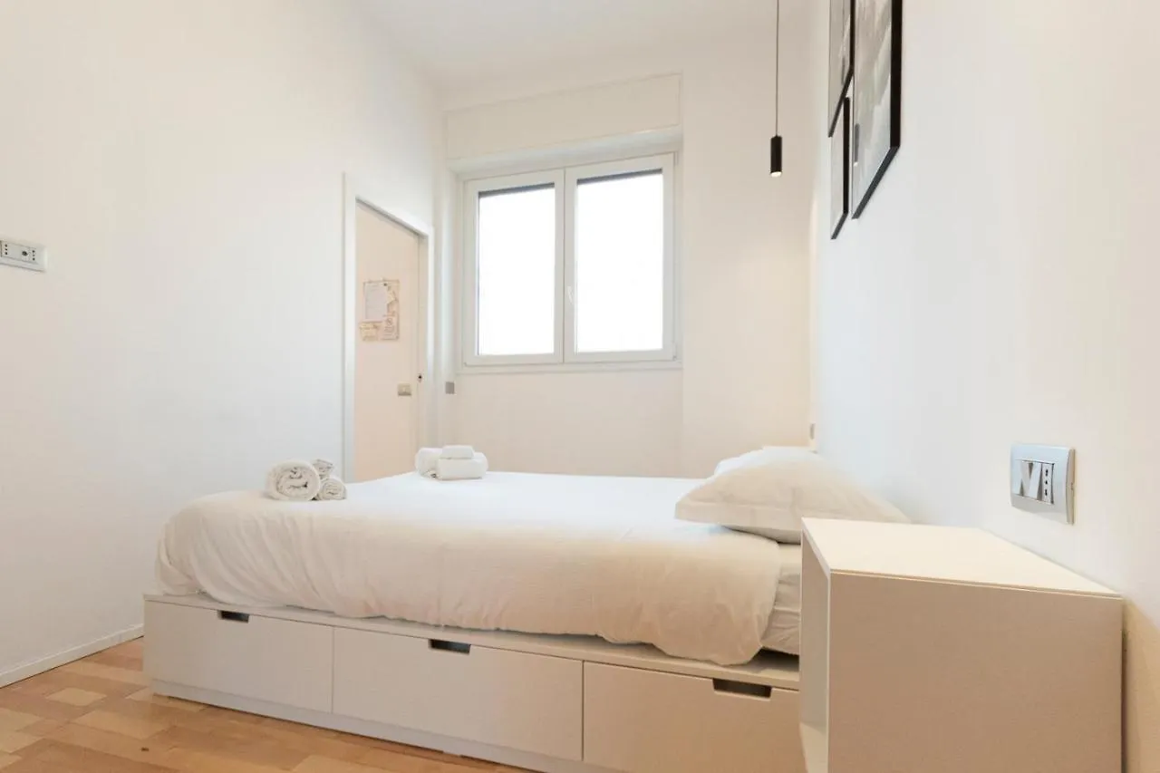 Arena Apartment Milano İtalya